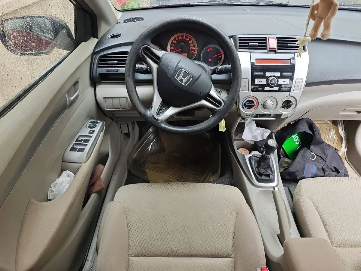 2008 Honda City Classic 1.5L 120HP L4 5MT,autocango,china used car exporter,china ev exporter,chinese used car exporter,chinese used ev exporter