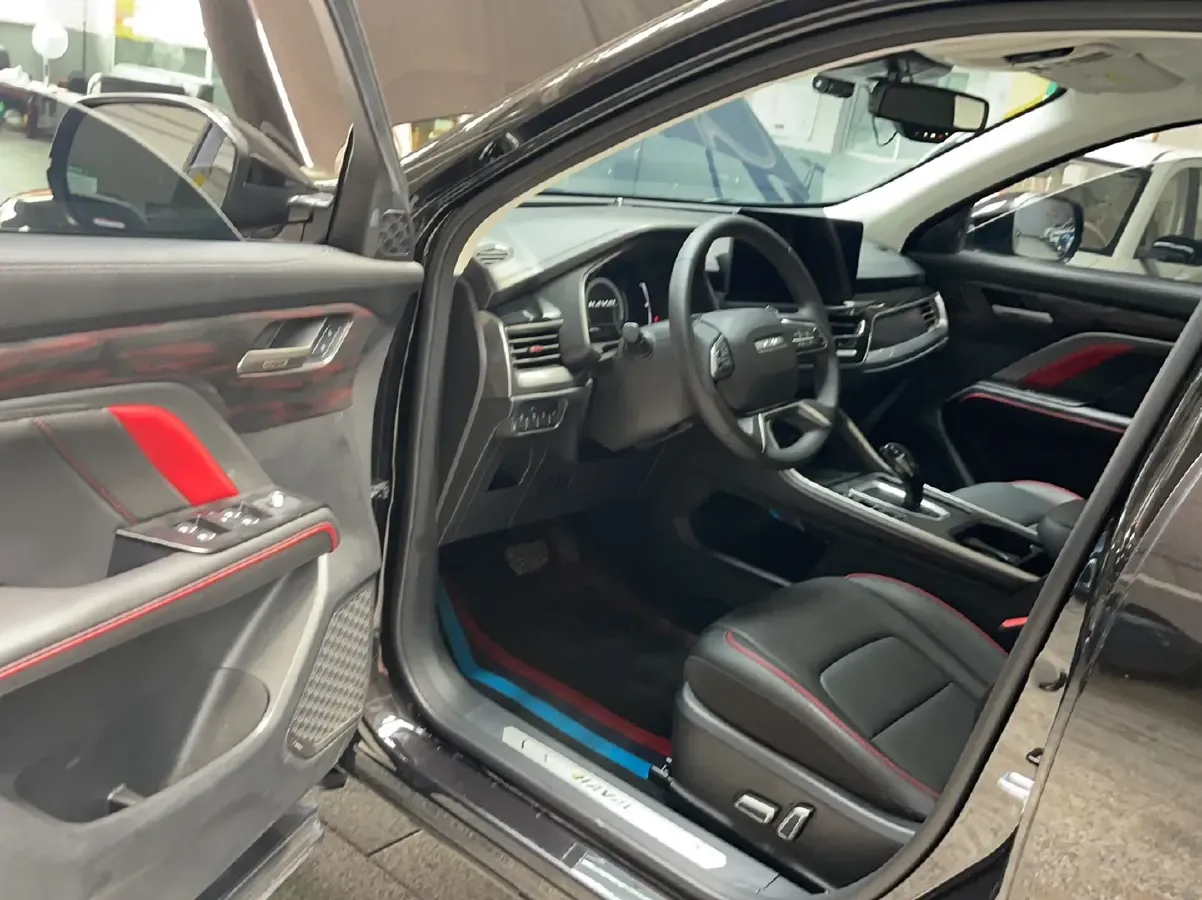 2021 Haval H6 2.0T 224HP L4 7DCT,autocango,china used car exporter,china ev exporter,chinese used car exporter,chinese used ev exporter