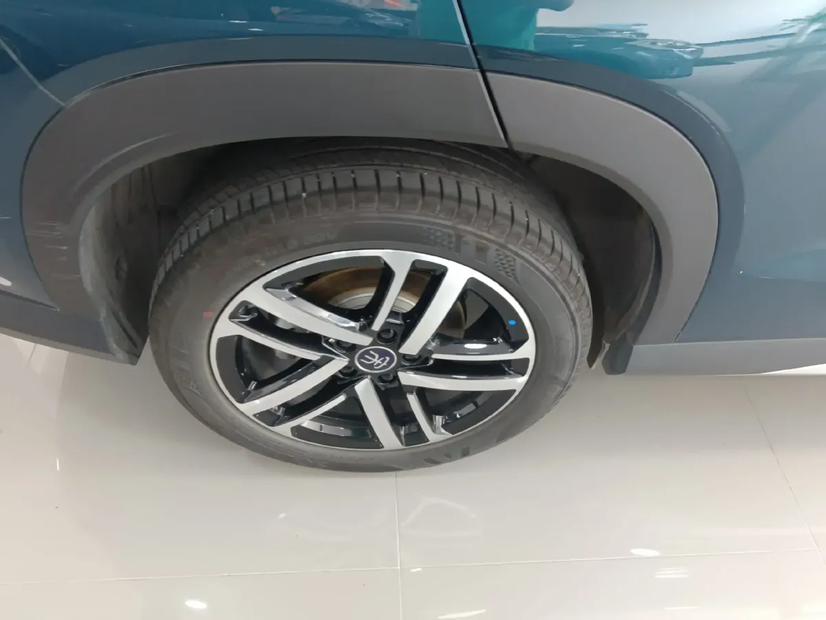 2024 BYD SongL DM-i 1.5L 101HP L4 E-CVT PHEV 18.3KWH,autocango,china used car exporter,china ev exporter,chinese used car exporter,chinese used ev exporter