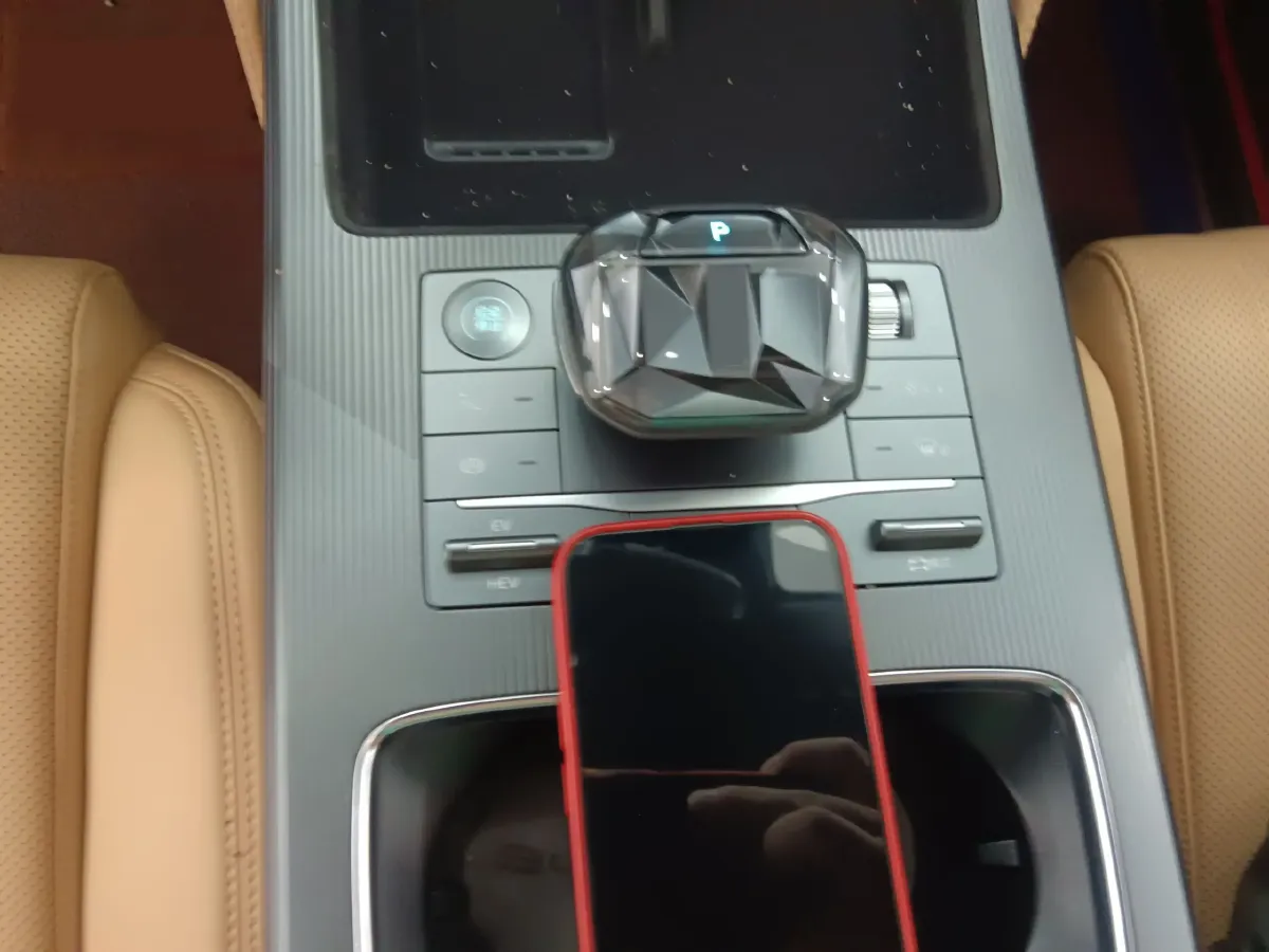 2024 BYD SongL DM-i 1.5L 101HP L4 E-CVT PHEV 18.3KWH,autocango,china used car exporter,china ev exporter,chinese used car exporter,chinese used ev exporter