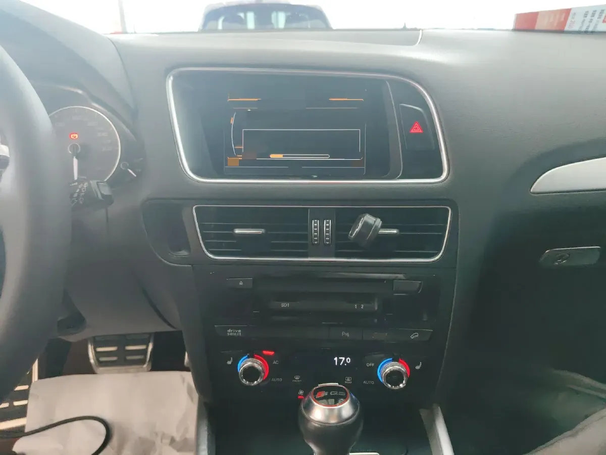 2014 Audi SQ5 3.0T 354HP V6 8AT,autocango,china used car exporter,china ev exporter,chinese used car exporter,chinese used ev exporter