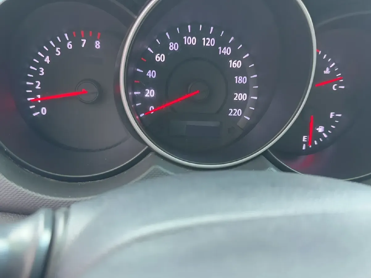 2014 Kia Forte 1.6L 123HP L4 5MT,autocango,china used car exporter,china ev exporter,chinese used car exporter,chinese used ev exporter