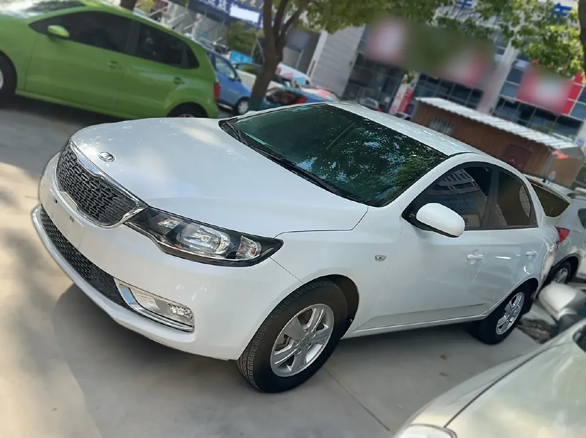2014 Kia Forte 1.6L 123HP L4 5MT,autocango,china used car exporter,china ev exporter,chinese used car exporter,chinese used ev exporter