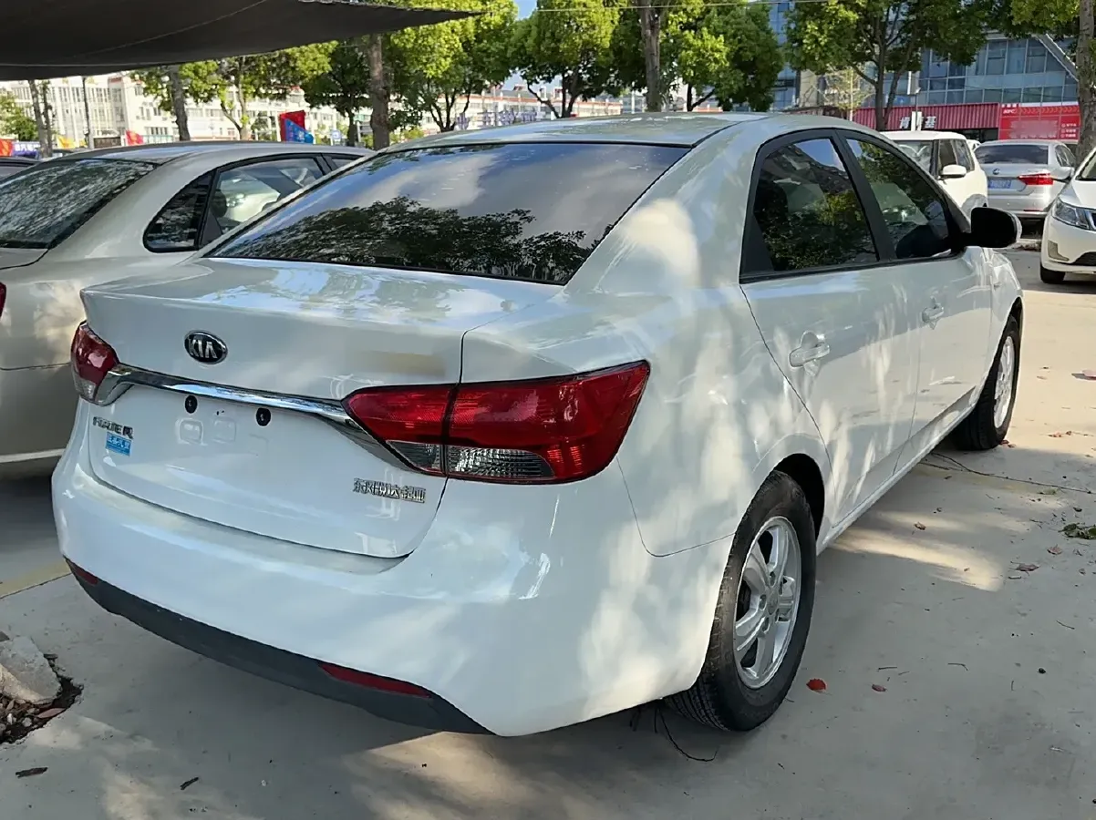 2014 Kia Forte 1.6L 123HP L4 5MT,autocango,china used car exporter,china ev exporter,chinese used car exporter,chinese used ev exporter