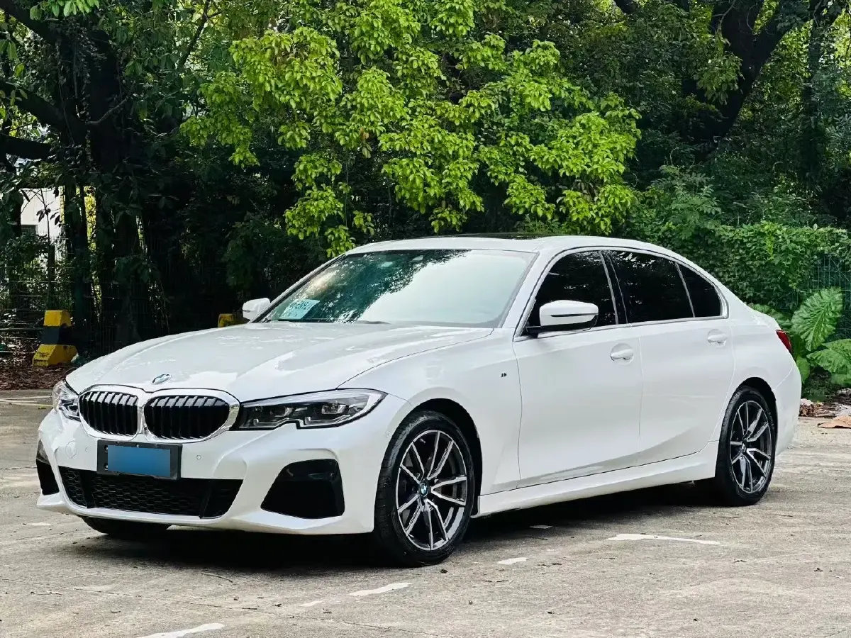 2021 BMW 3 Series 2.0T 184HP L4 8AT