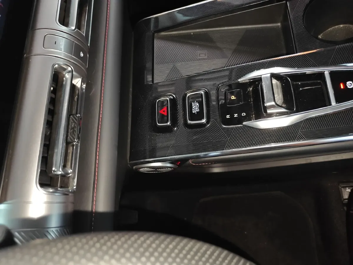 2022 GAC Trumpchi Emkoo 1.5T 177HP L4 7DCT,autocango,china used car exporter,china ev exporter,chinese used car exporter,chinese used ev exporter