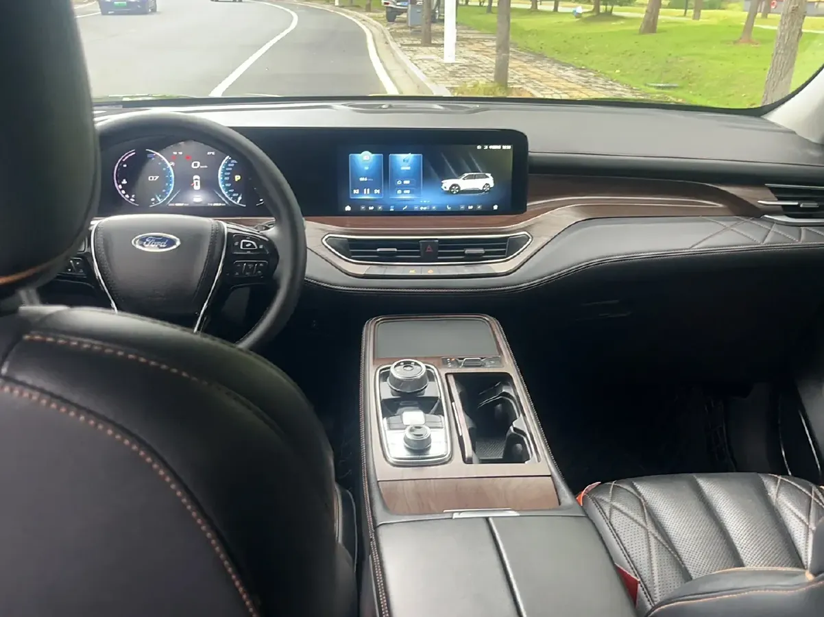 2021 Ford Equator 2.0T 224HP L4 6DCT,autocango,china used car exporter,china ev exporter,chinese used car exporter,chinese used ev exporter