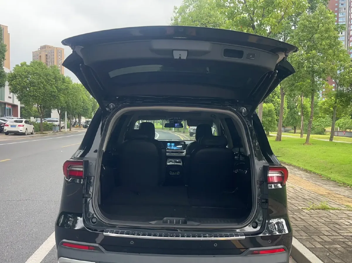 2021 Ford Equator 2.0T 224HP L4 6DCT,autocango,china used car exporter,china ev exporter,chinese used car exporter,chinese used ev exporter