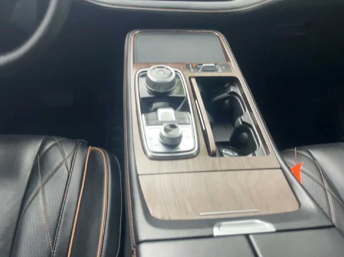 2021 Ford Equator 2.0T 224HP L4 6DCT,autocango,china used car exporter,china ev exporter,chinese used car exporter,chinese used ev exporter