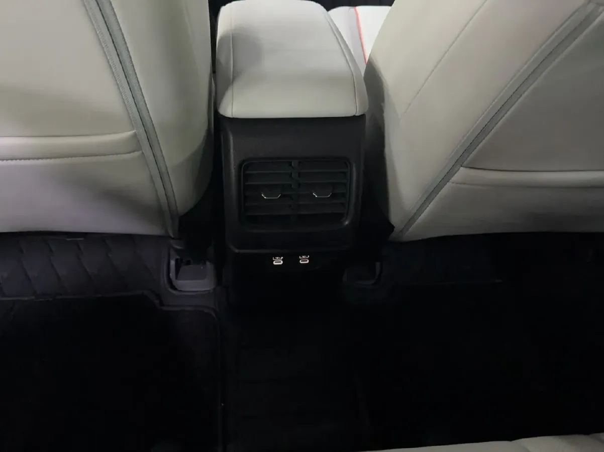 2024 Honda e:NS2 BEV 68.8KWH,autocango,china used car exporter,china ev exporter,chinese used car exporter,chinese used ev exporter