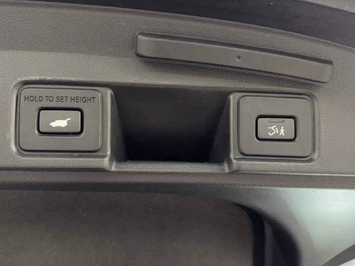 2024 Honda e:NS2 BEV 68.8KWH,autocango,china used car exporter,china ev exporter,chinese used car exporter,chinese used ev exporter