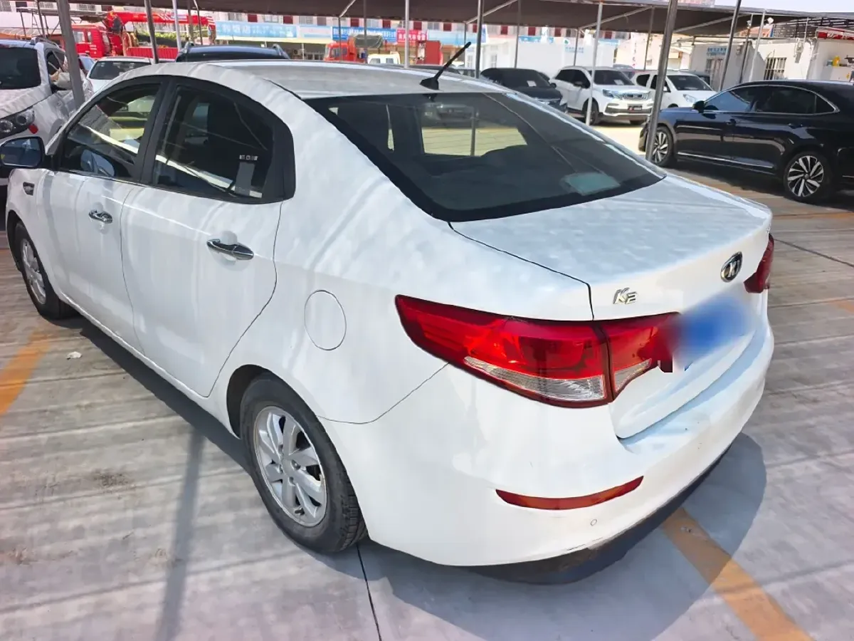 2015 Kia K2 1.4L 107HP L4 5MT,autocango,china used car exporter,china ev exporter,chinese used car exporter,chinese used ev exporter