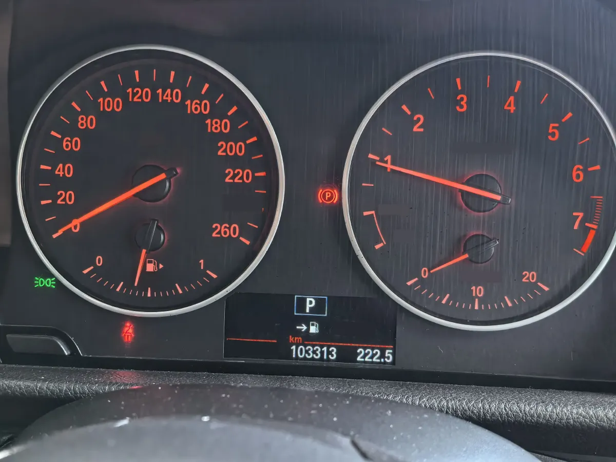 2016 BMW 2 Series Wagon 1.5T 136HP L3 6AT,autocango,china used car exporter,china ev exporter,chinese used car exporter,chinese used ev exporter