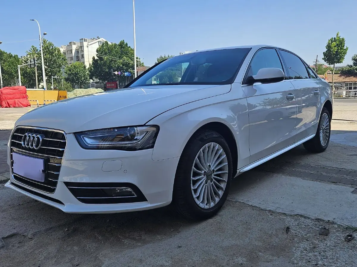 2016 Audi A4L 2.0T 180HP L4 CVT