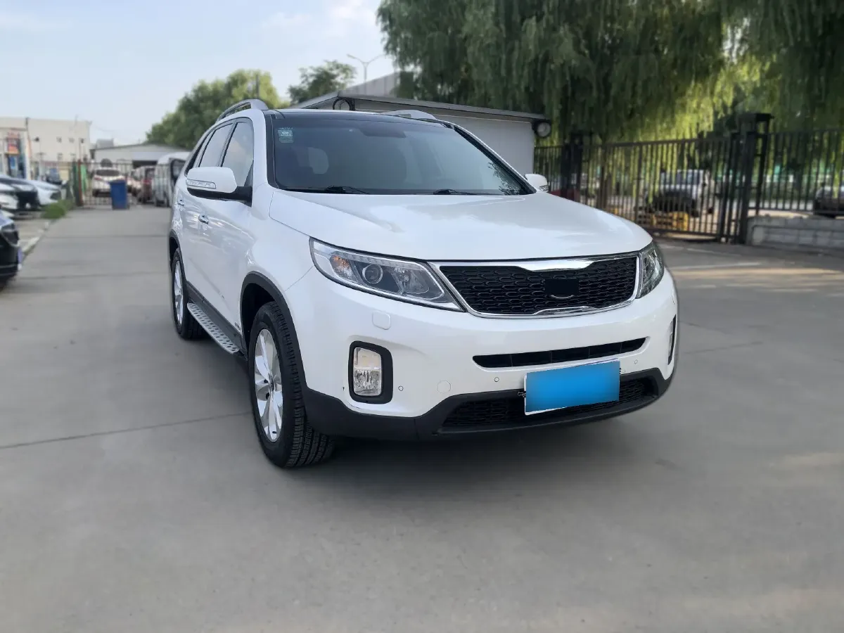 2013 Kia Sorento 2.4L 190HP L4 6AT,autocango,china used car exporter,china ev exporter,chinese used car exporter,chinese used ev exporter