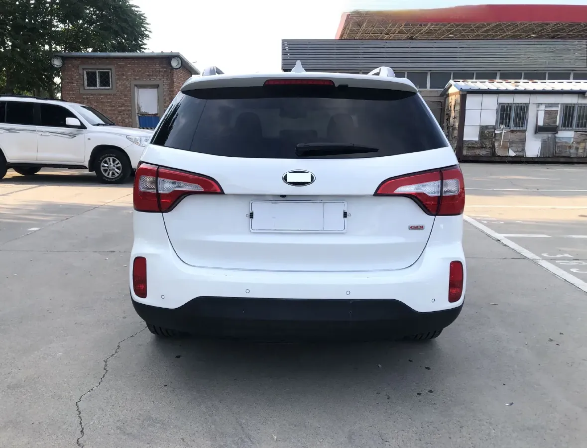 2013 Kia Sorento 2.4L 190HP L4 6AT,autocango,china used car exporter,china ev exporter,chinese used car exporter,chinese used ev exporter