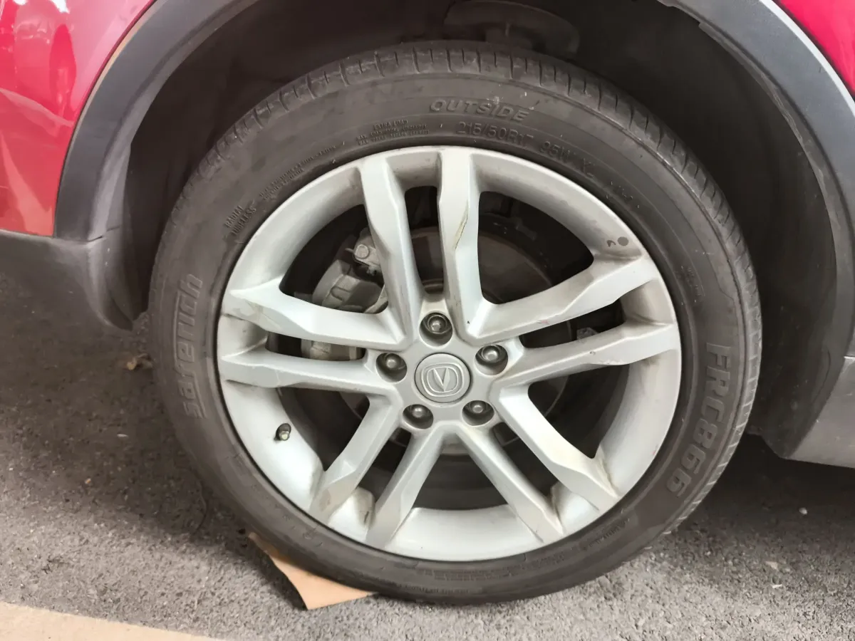 2014 ChangAn CS35 1.6L 125HP L4 4AT,autocango,china used car exporter,china ev exporter,chinese used car exporter,chinese used ev exporter