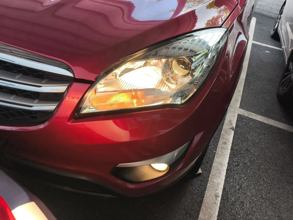 2014 ChangAn CS35 1.6L 125HP L4 4AT,autocango,china used car exporter,china ev exporter,chinese used car exporter,chinese used ev exporter