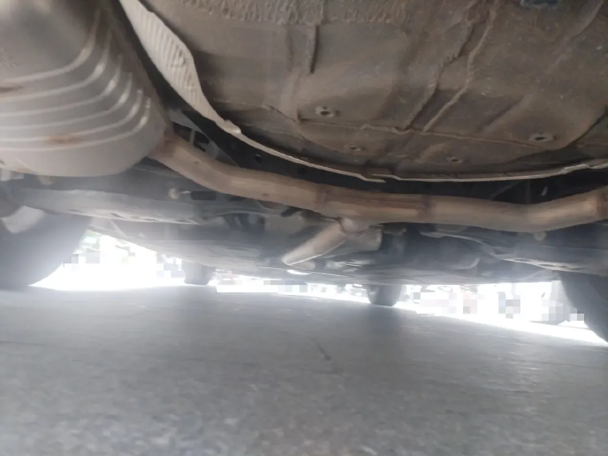 2023 HongQi H6 2.0T 252HP L4 8AT,autocango,china used car exporter,china ev exporter,chinese used car exporter,chinese used ev exporter