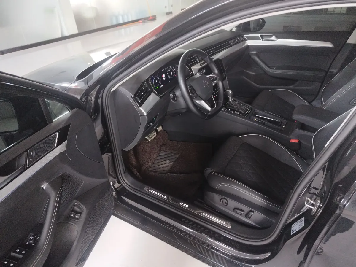 2022 Volkswagen Magotan GTE 1.4T 150HP L4 6DCT PHEV 13KWH,autocango,china used car exporter,china ev exporter,chinese used car exporter,chinese used ev exporter