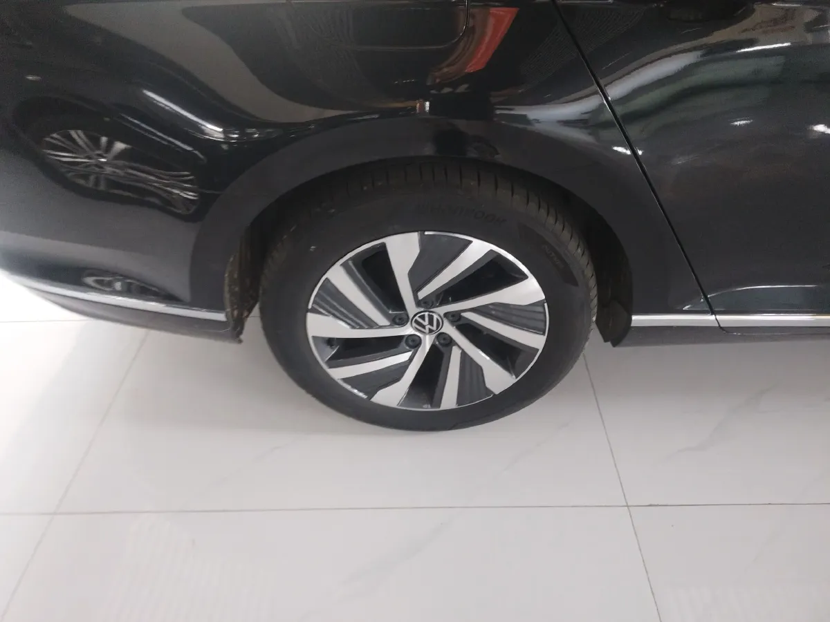 2022 Volkswagen Magotan GTE 1.4T 150HP L4 6DCT PHEV 13KWH,autocango,china used car exporter,china ev exporter,chinese used car exporter,chinese used ev exporter