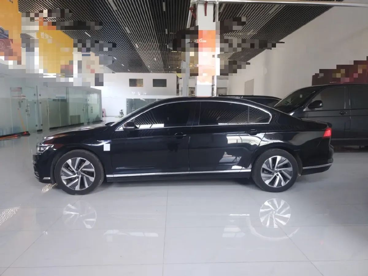 2022 Volkswagen Magotan GTE 1.4T 150HP L4 6DCT PHEV 13KWH,autocango,china used car exporter,china ev exporter,chinese used car exporter,chinese used ev exporter