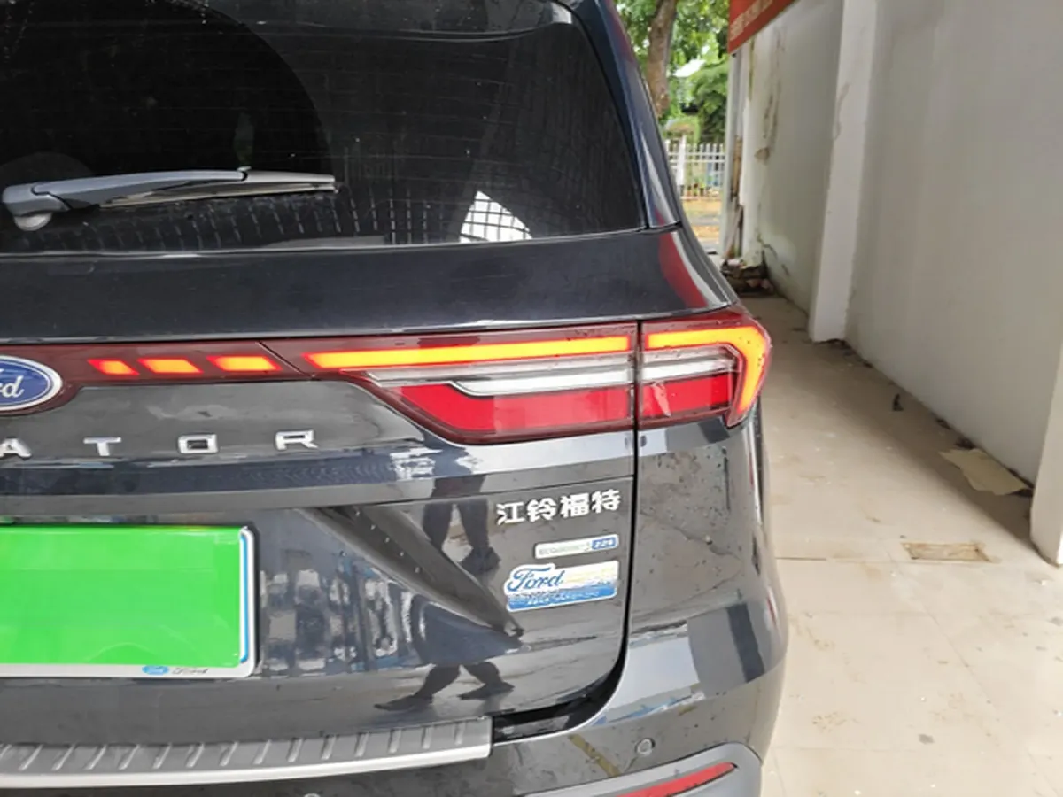 2021 Ford Equator 2.0T 224HP L4 6DCT,autocango,china used car exporter,china ev exporter,chinese used car exporter,chinese used ev exporter