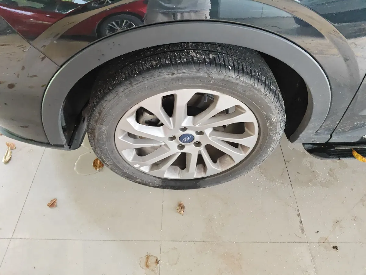 2021 Ford Equator 2.0T 224HP L4 6DCT,autocango,china used car exporter,china ev exporter,chinese used car exporter,chinese used ev exporter