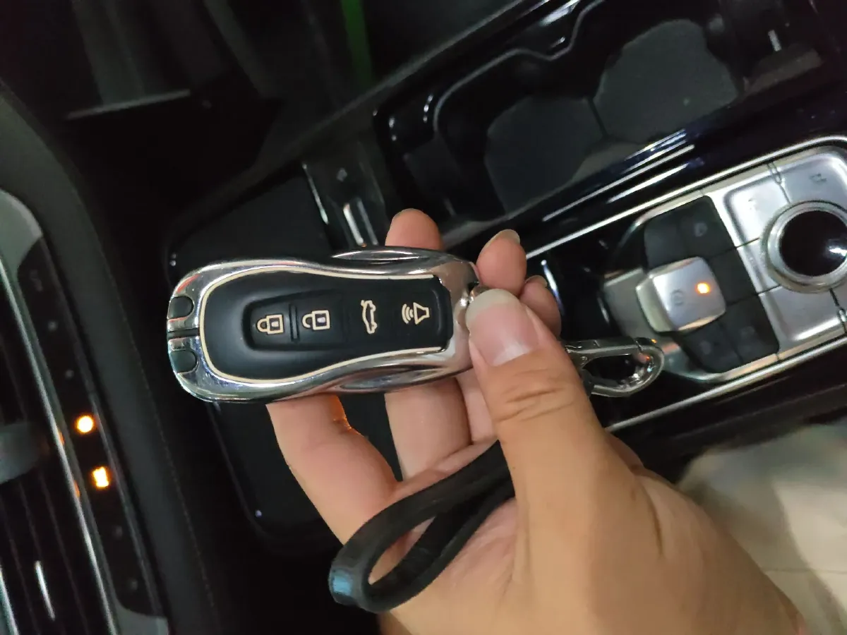 2021 Ford Equator 2.0T 224HP L4 6DCT,autocango,china used car exporter,china ev exporter,chinese used car exporter,chinese used ev exporter