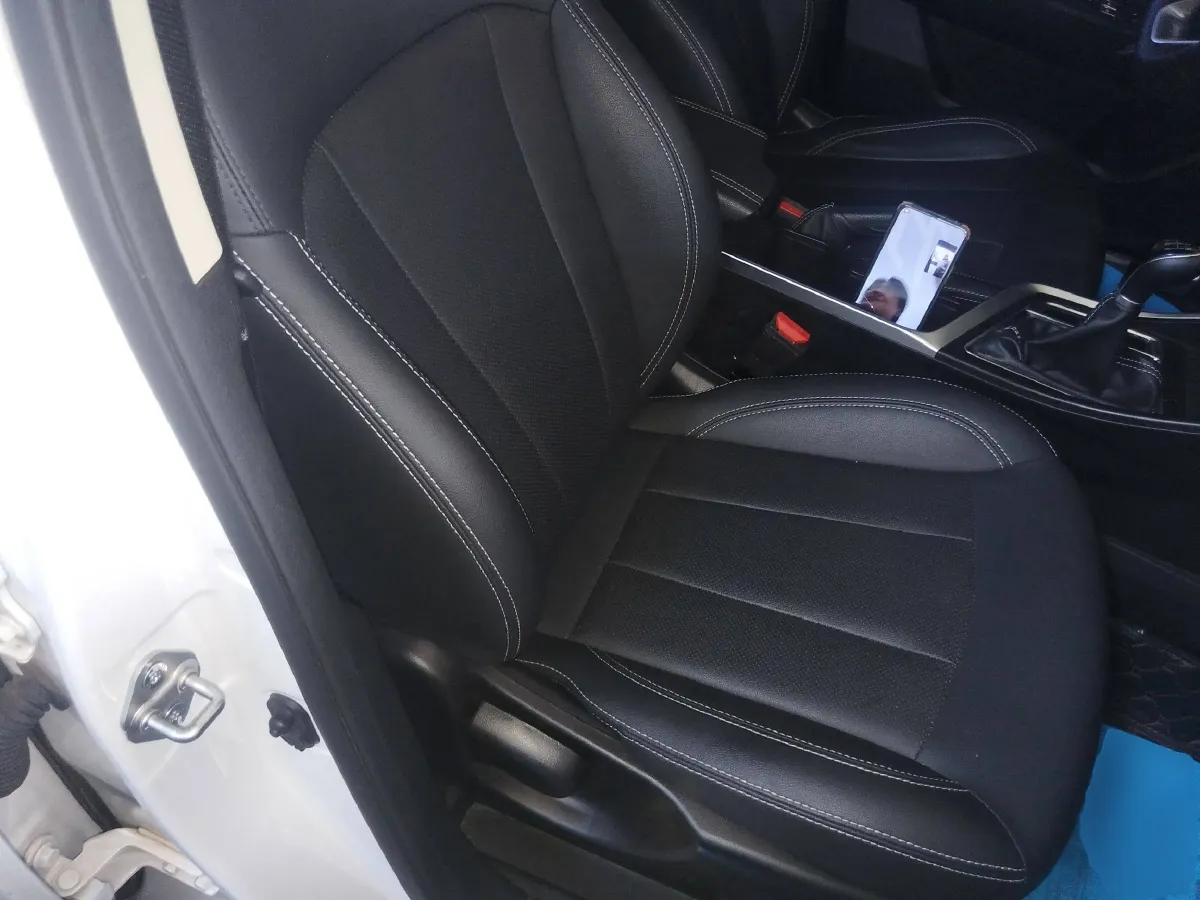 2020 Geely Vision X3 1.5L 109HP L4 5MT,autocango,china used car exporter,china ev exporter,chinese used car exporter,chinese used ev exporter