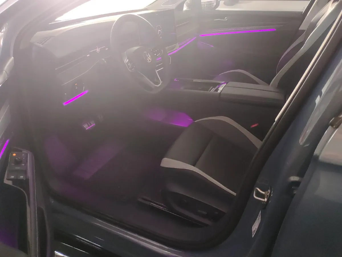 2024 Volkswagen ID.7 Vizzion BEV 84.8KWH,autocango,china used car exporter,china ev exporter,chinese used car exporter,chinese used ev exporter