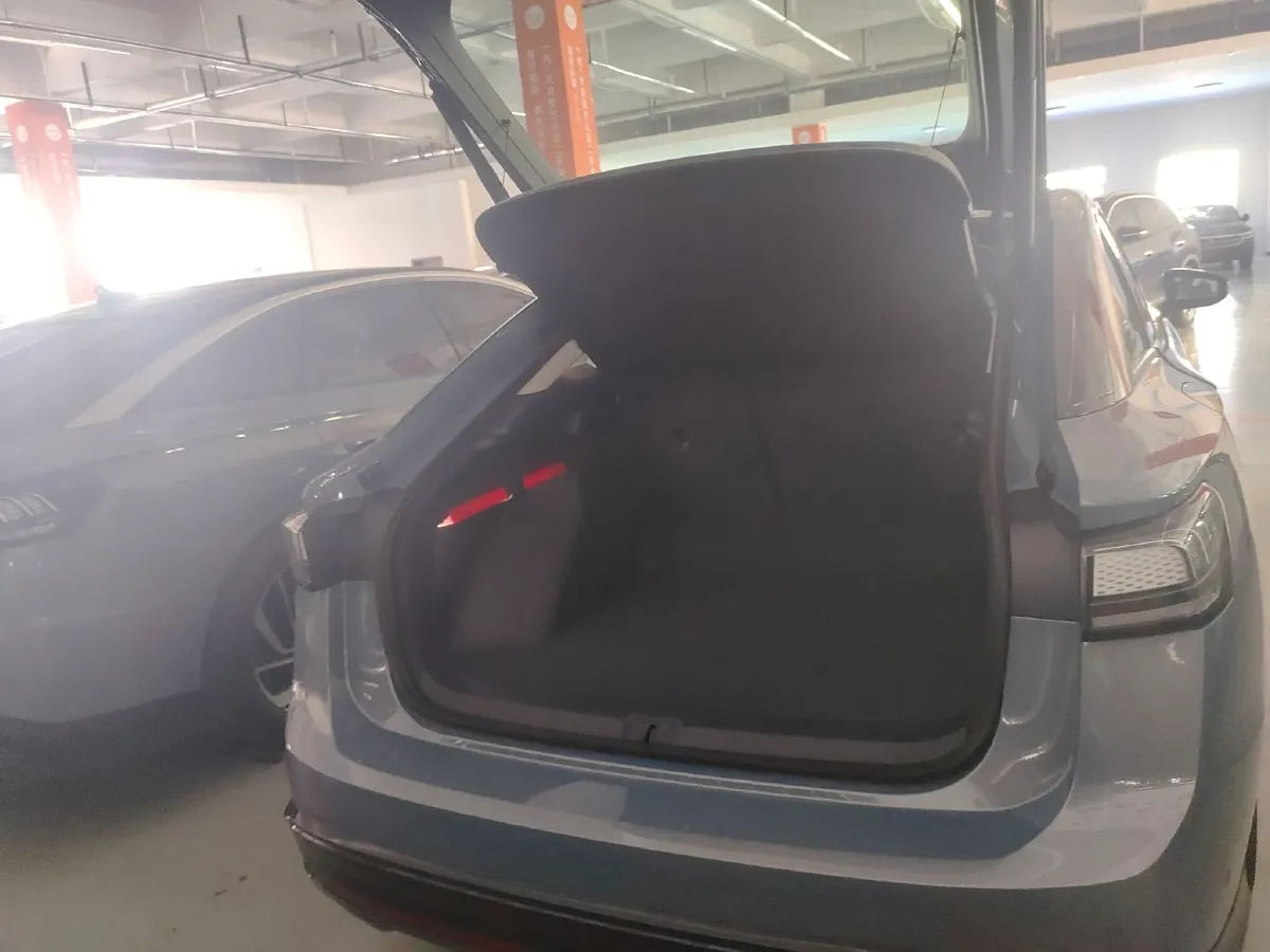 2024 Volkswagen ID.7 Vizzion BEV 84.8KWH,autocango,china used car exporter,china ev exporter,chinese used car exporter,chinese used ev exporter