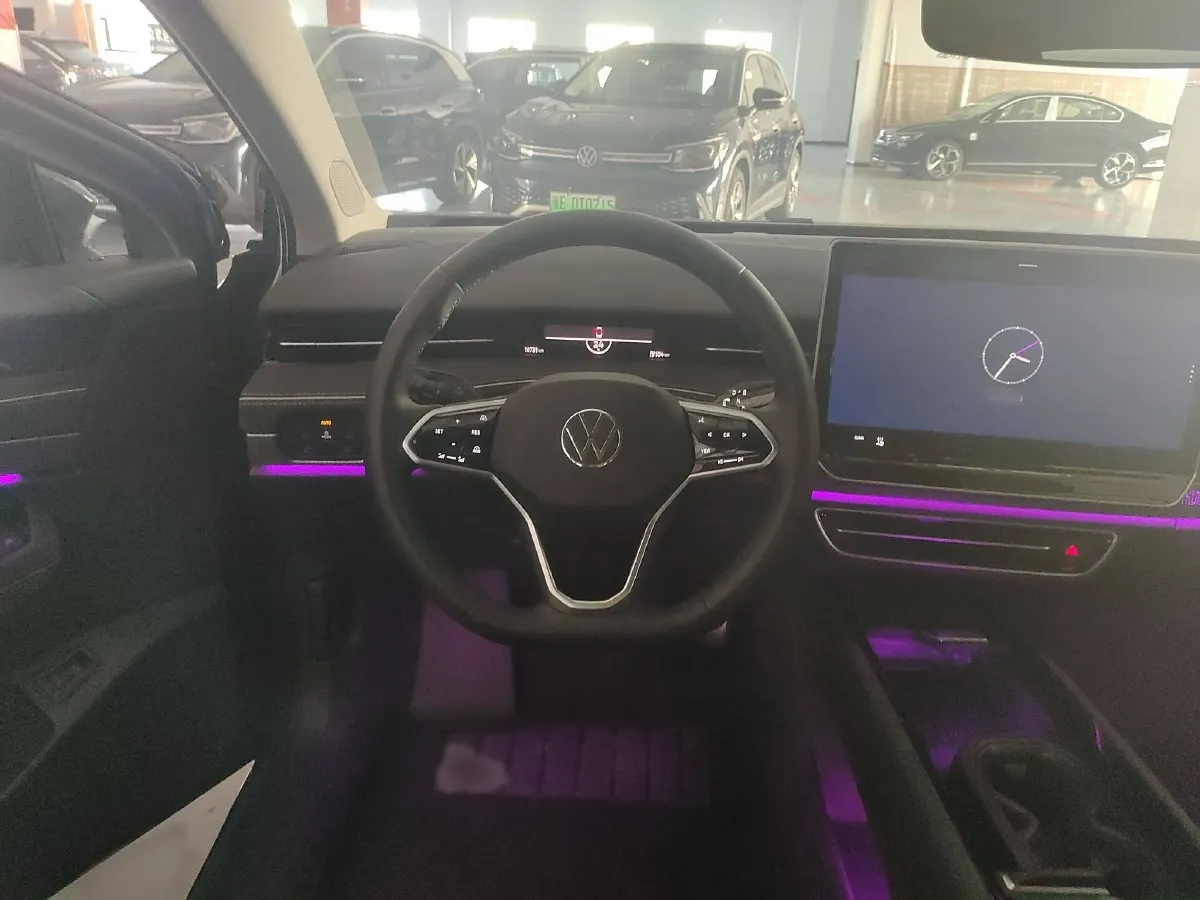 2024 Volkswagen ID.7 Vizzion BEV 84.8KWH,autocango,china used car exporter,china ev exporter,chinese used car exporter,chinese used ev exporter