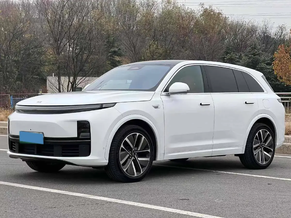 2023 Li L7 Range Extended 154HP REEV 40.9KWH