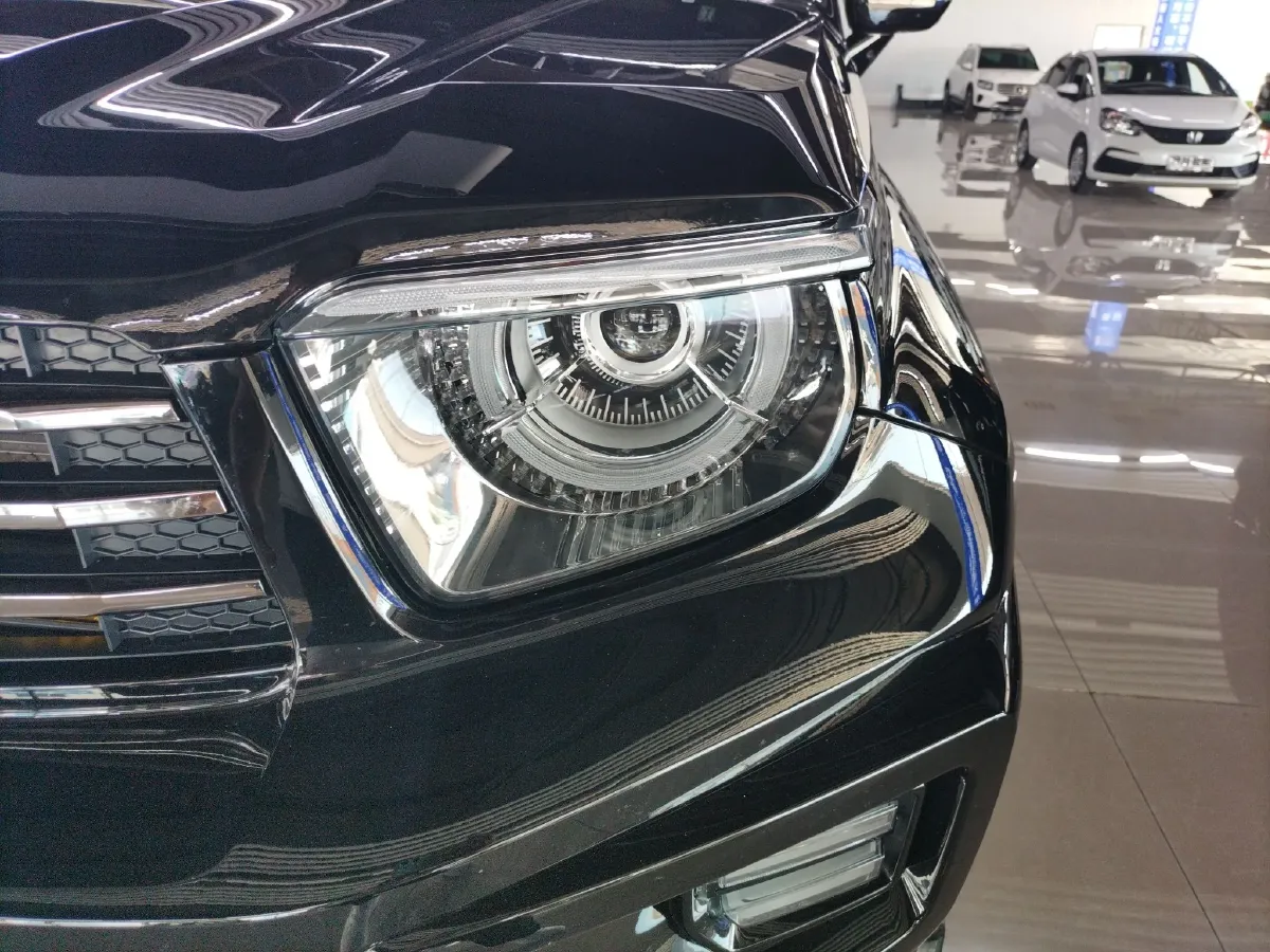 2024 Tank 700 3.0T 360HP V6 9AT PHEV 37.1KWH,autocango,china used car exporter,china ev exporter,chinese used car exporter,chinese used ev exporter