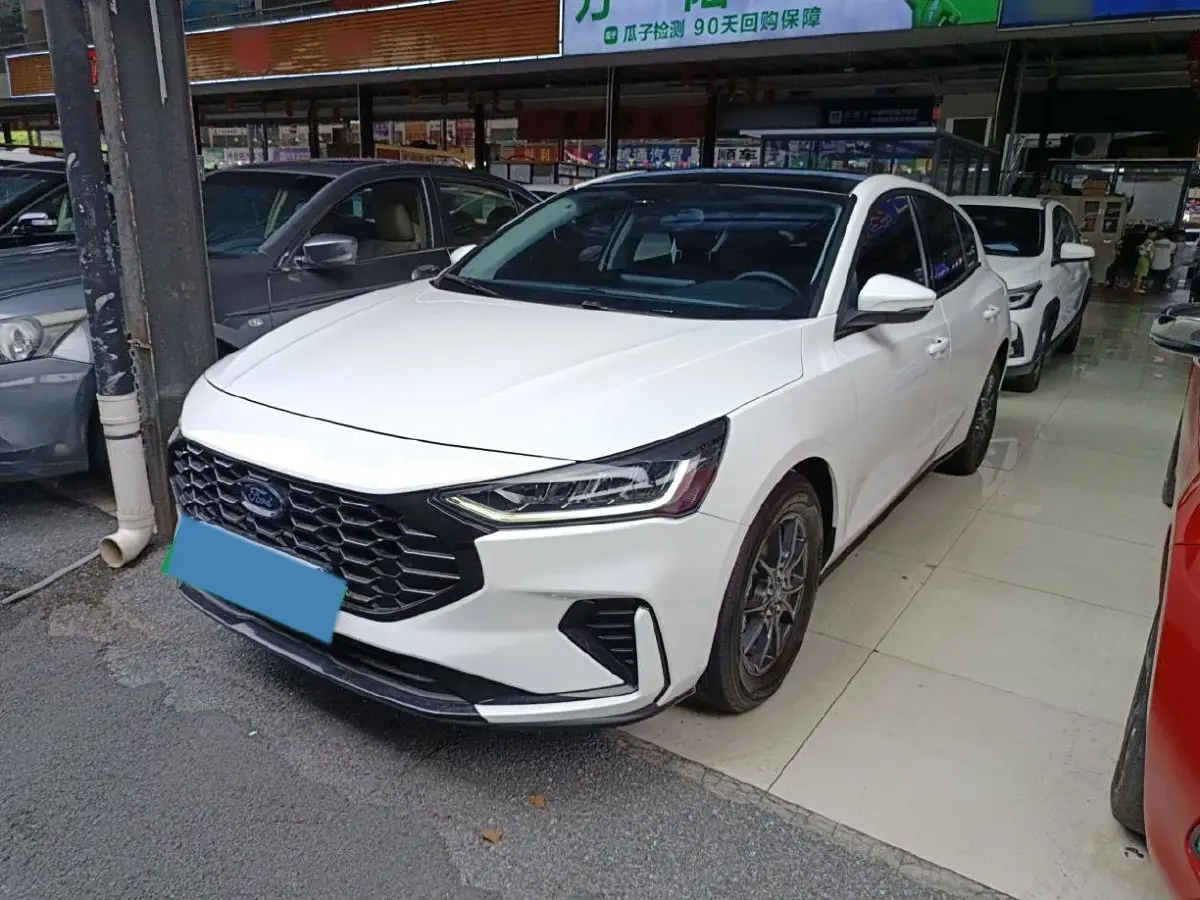 2022 Ford Focus 1.5T 177HP L4 6AT