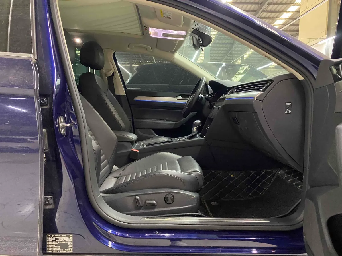 2019 Volkswagen Alltrack 1.4T 156HP L4 6DCT PHEV 9.9KWH,autocango,china used car exporter,china ev exporter,chinese used car exporter,chinese used ev exporter