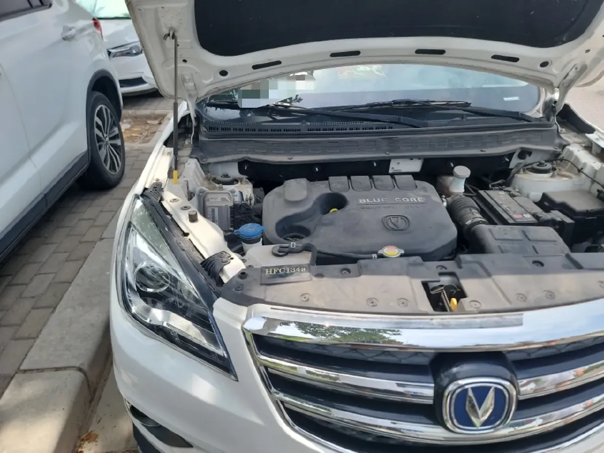 2017 ChangAn CS35 1.6L 125HP L4 5MT,autocango,china used car exporter,china ev exporter,chinese used car exporter,chinese used ev exporter