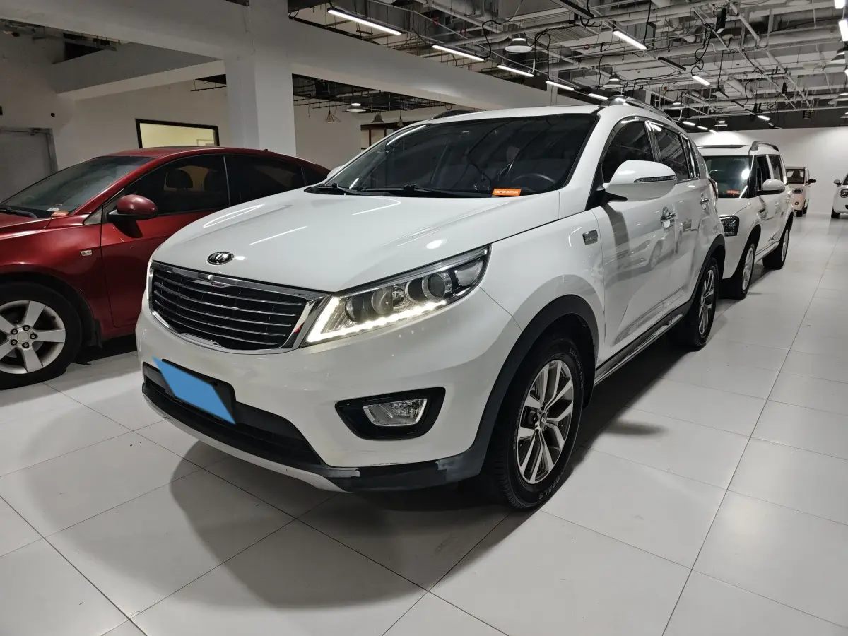 2015 Kia Sportage R 2.0L 165HP L4 6AT