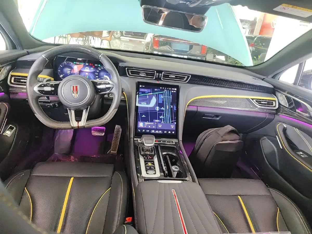 2023 HongQi H6 2.0T 252HP L4 8AT,autocango,china used car exporter,china ev exporter,chinese used car exporter,chinese used ev exporter