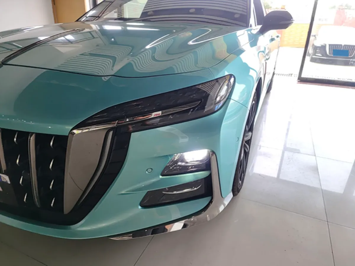 2023 HongQi H6 2.0T 252HP L4 8AT,autocango,china used car exporter,china ev exporter,chinese used car exporter,chinese used ev exporter