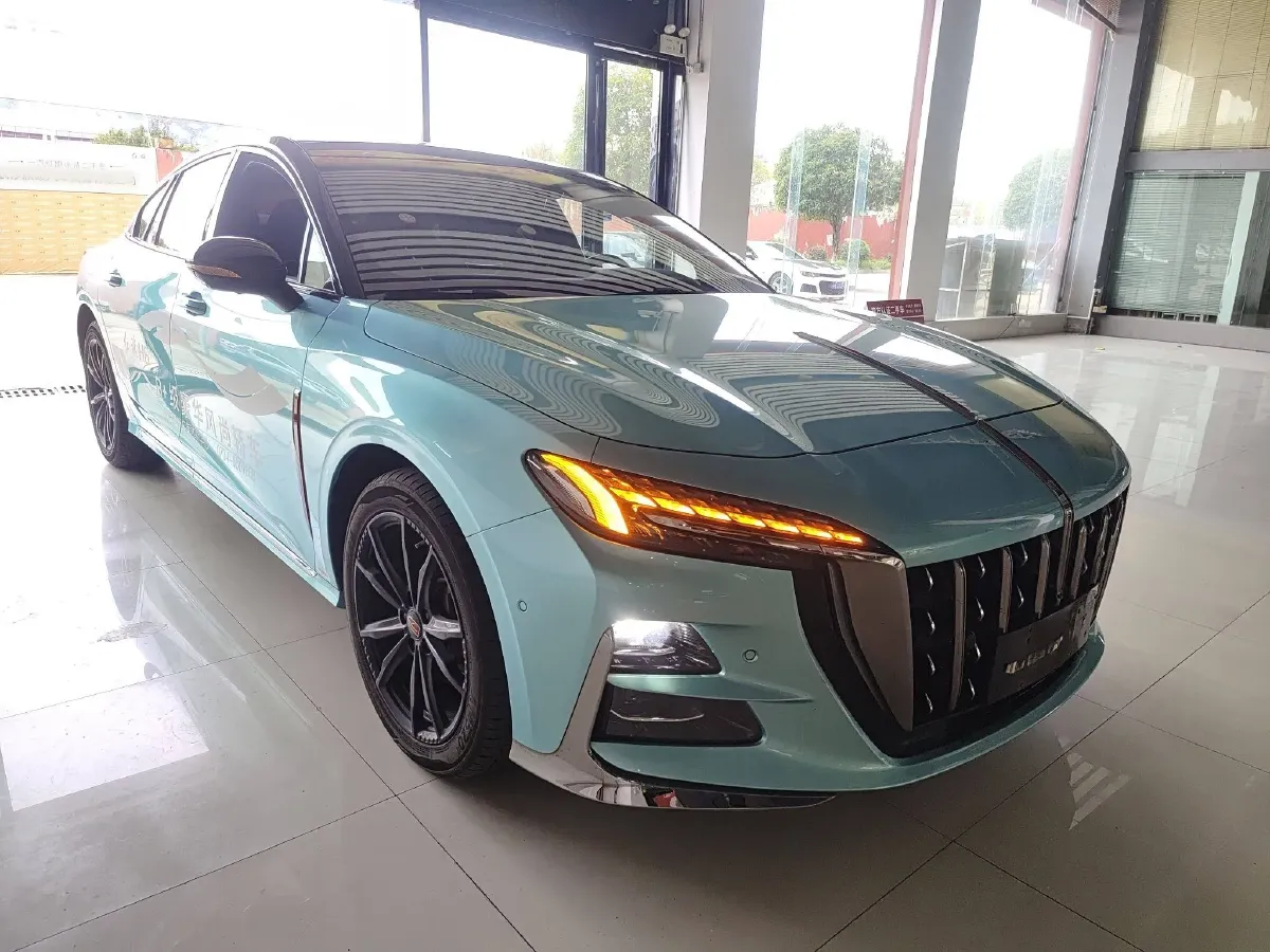 2023 HongQi H6 2.0T 252HP L4 8AT,autocango,china used car exporter,china ev exporter,chinese used car exporter,chinese used ev exporter