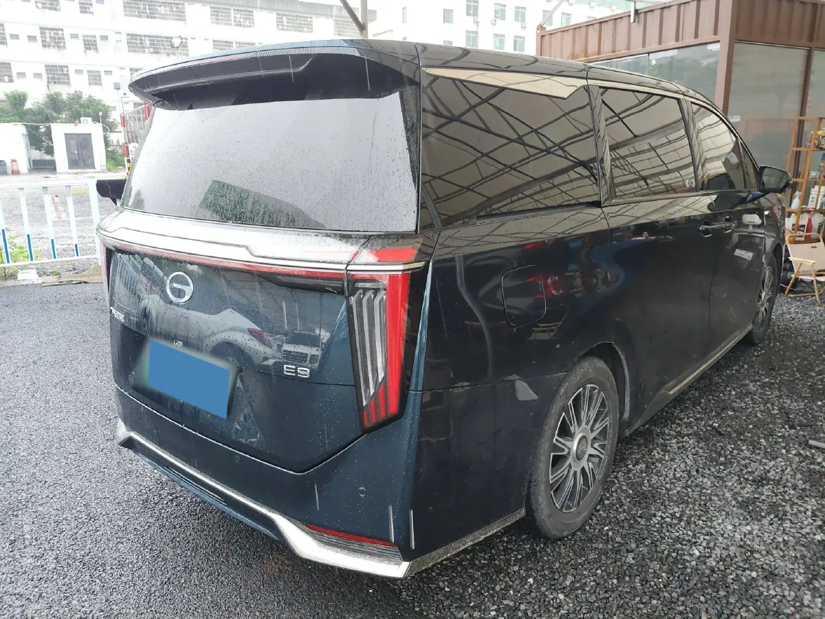 2023 GAC Trumpchi E9 2.0T 190HP L4 2DHT PHEV 25.57KWH,autocango,china used car exporter,china ev exporter,chinese used car exporter,chinese used ev exporter