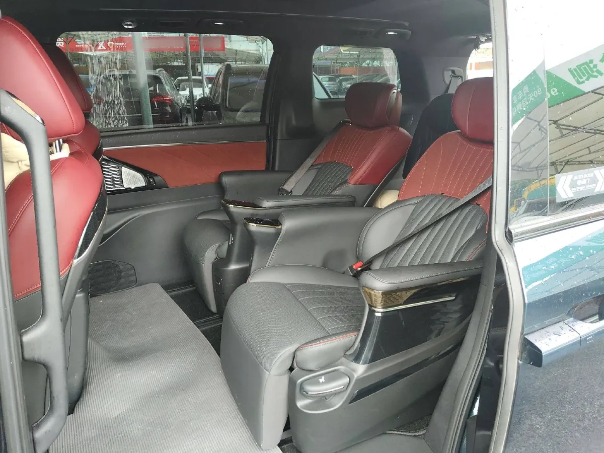 2023 GAC Trumpchi E9 2.0T 190HP L4 2DHT PHEV 25.57KWH,autocango,china used car exporter,china ev exporter,chinese used car exporter,chinese used ev exporter