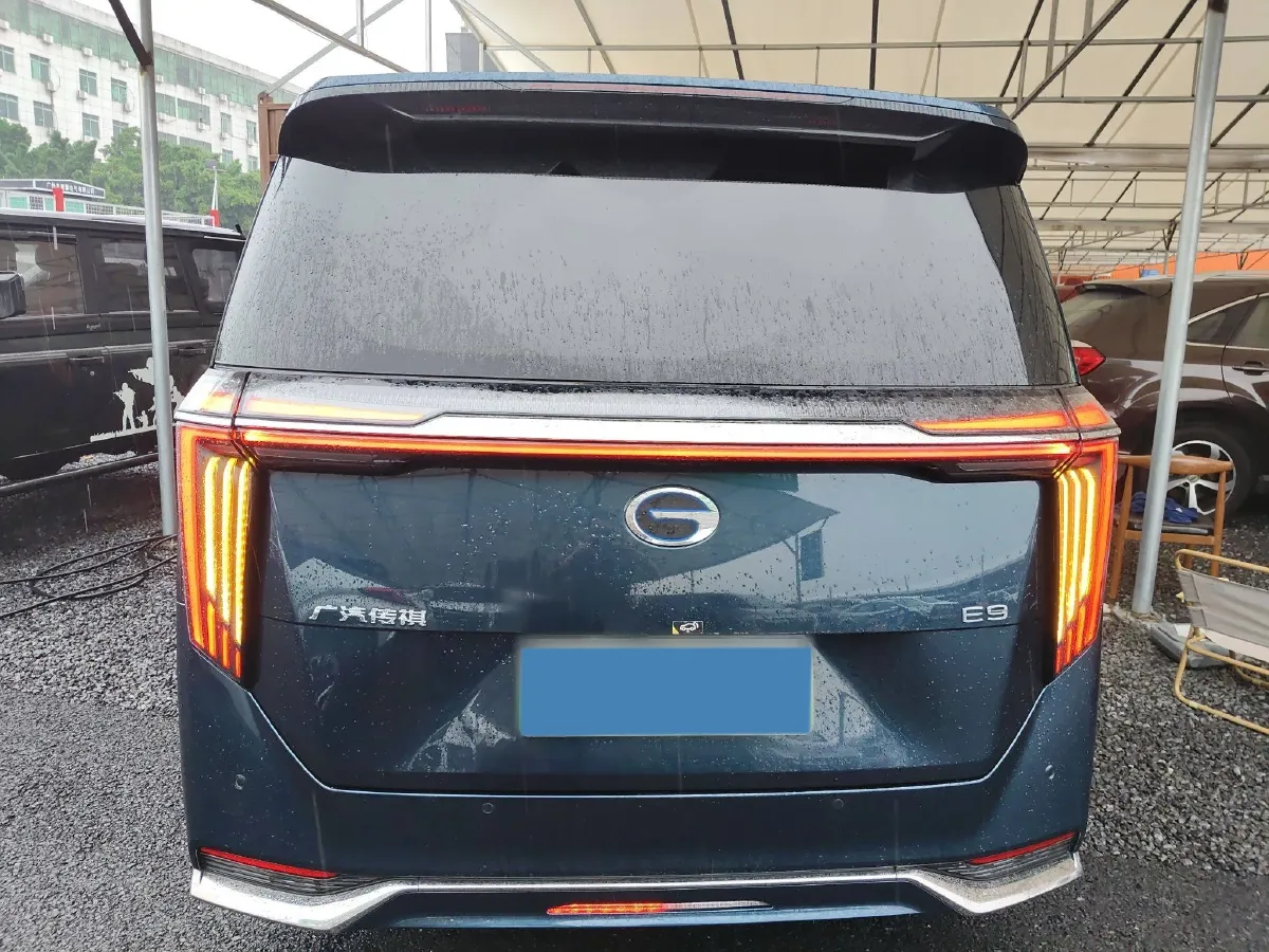 2023 GAC Trumpchi E9 2.0T 190HP L4 2DHT PHEV 25.57KWH,autocango,china used car exporter,china ev exporter,chinese used car exporter,chinese used ev exporter