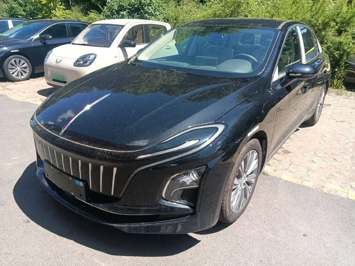 2024 HongQi E-QM5 BEV 72KWH