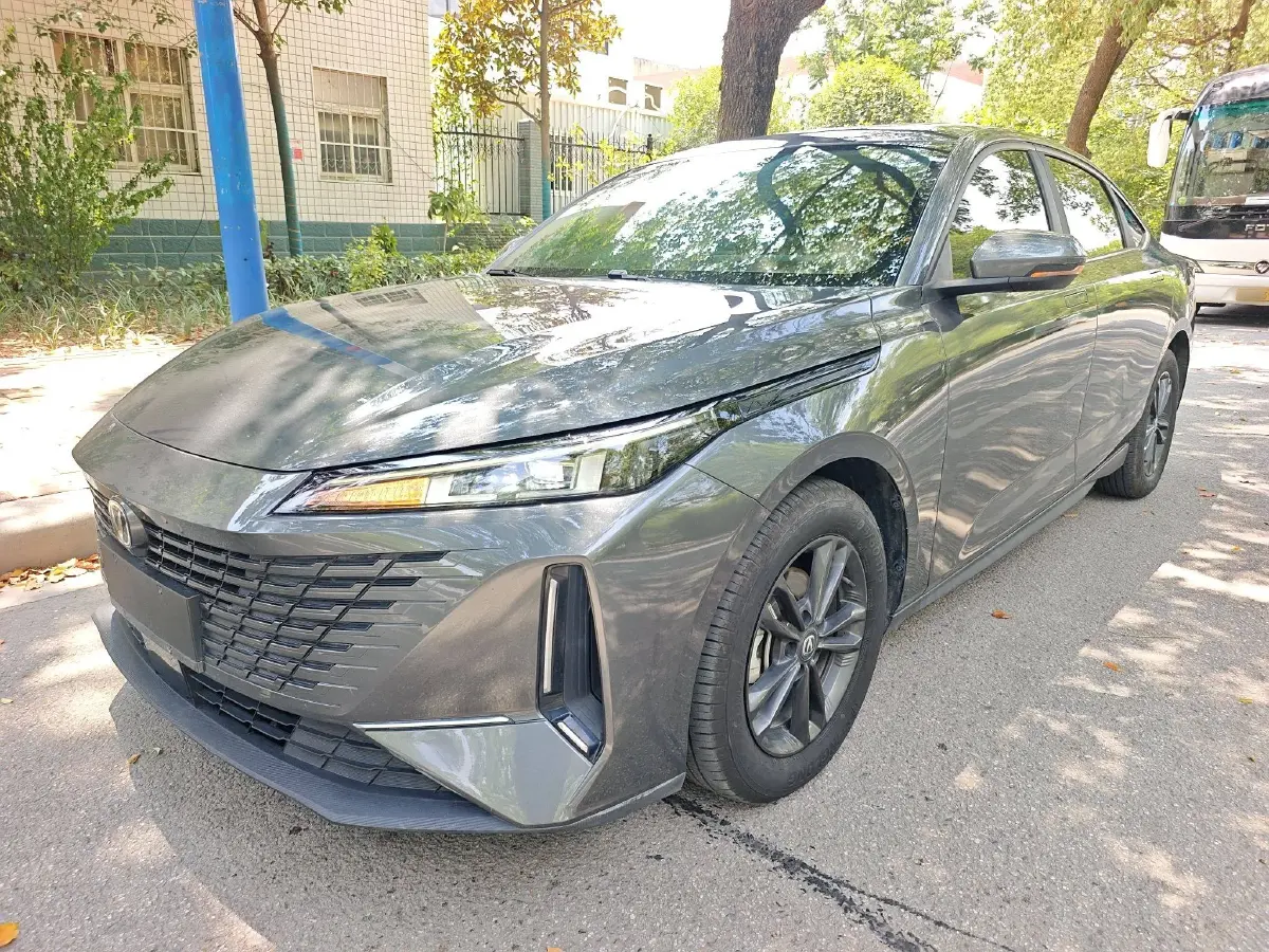 2023 ChangAn Lamore 1.5T 170HP L4 7DCT