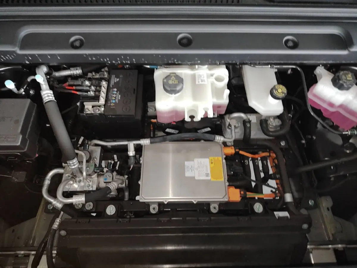 2024 Leapmotor C16 BEV 67.7KWH,autocango,china used car exporter,china ev exporter,chinese used car exporter,chinese used ev exporter