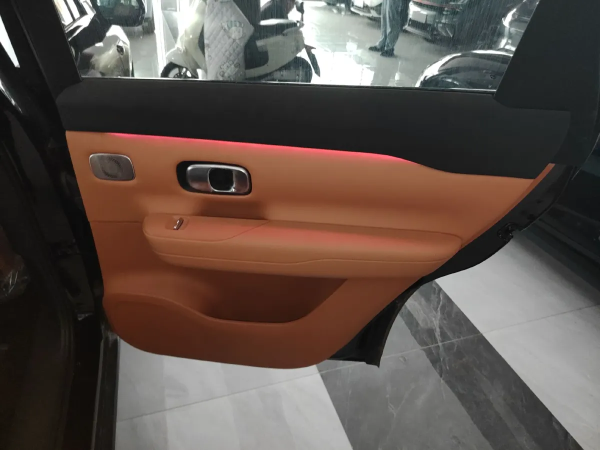 2024 Leapmotor C16 BEV 67.7KWH,autocango,china used car exporter,china ev exporter,chinese used car exporter,chinese used ev exporter