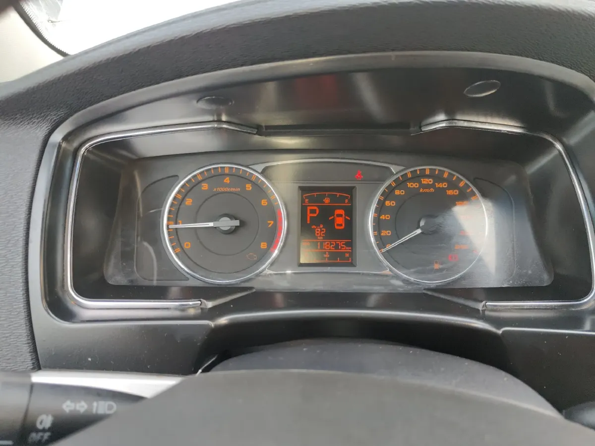 2017 Geely Vision 1.5L 109HP L4 4AT,autocango,china used car exporter,china ev exporter,chinese used car exporter,chinese used ev exporter